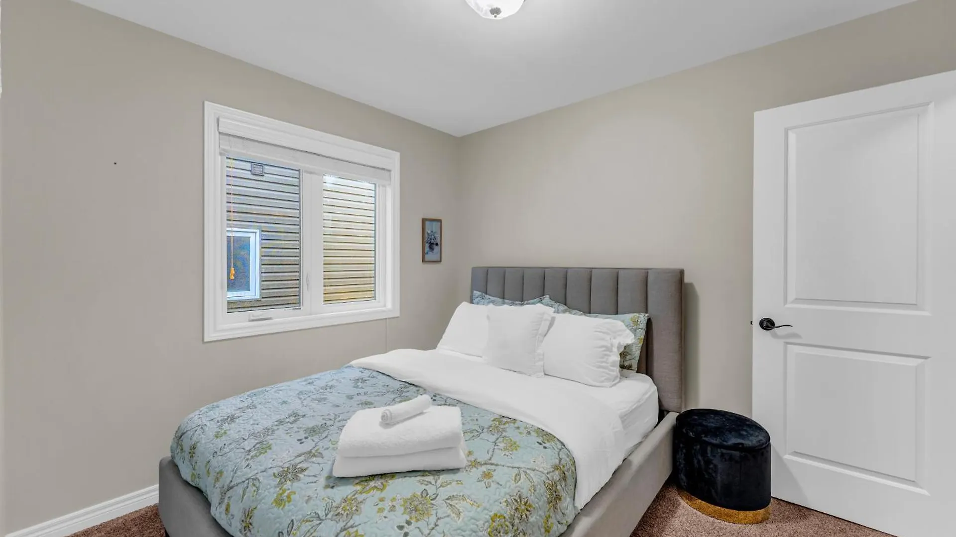 Holiday home Royal Luxury - Home Mins From Falls With Pool Table Niagara Falls Canada