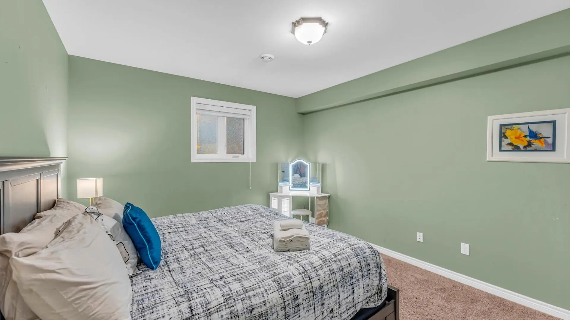 Feriehus Royal Luxury - Home Mins From Falls With Pool Table Niagara Falls